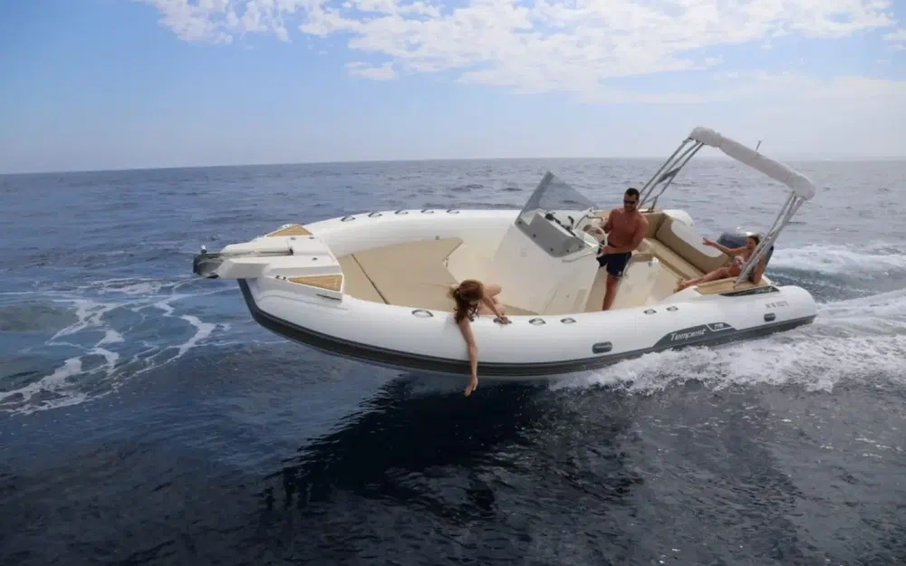 slider 2 Capelli Tempest 775