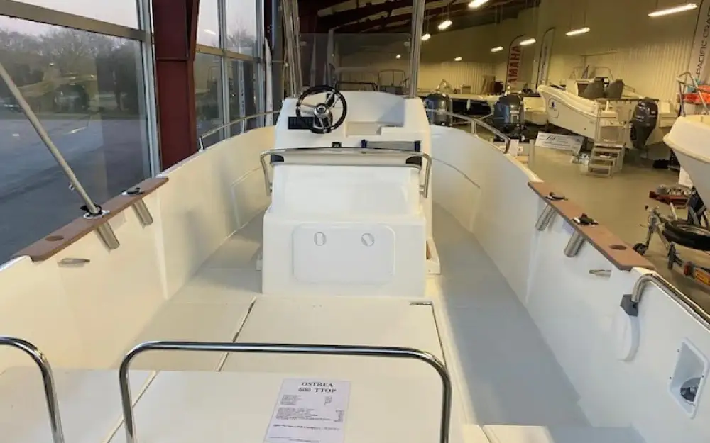 slider 3 Ocqueteau Ostrea 600 T-Top