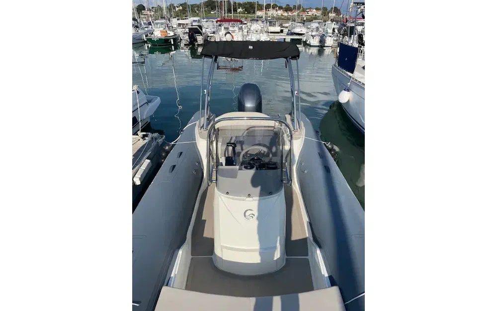 slider 3 Capelli Tempest 650 Open