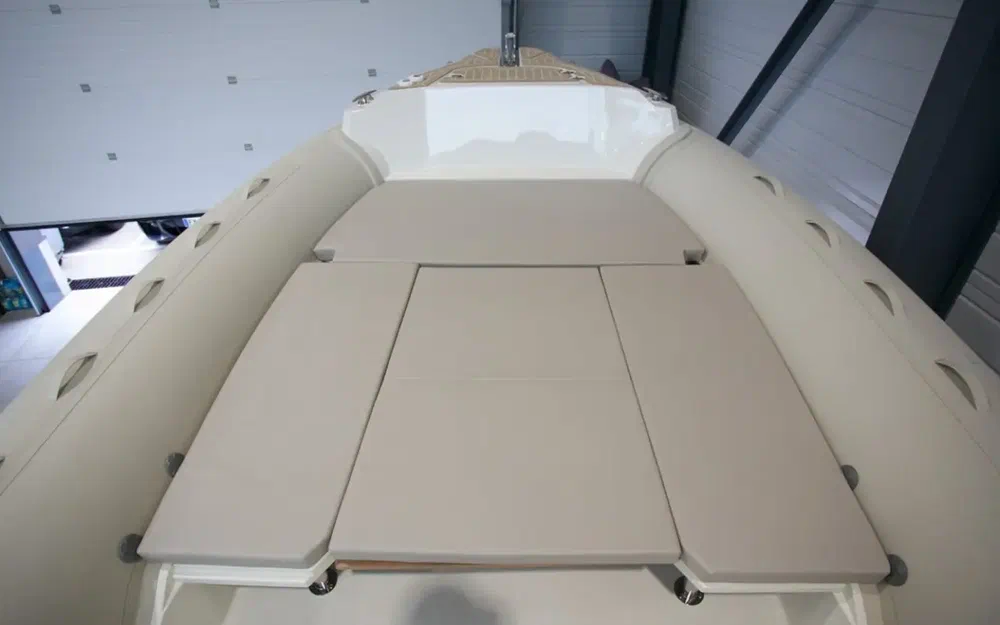 slider 2 Capelli Tempest 900