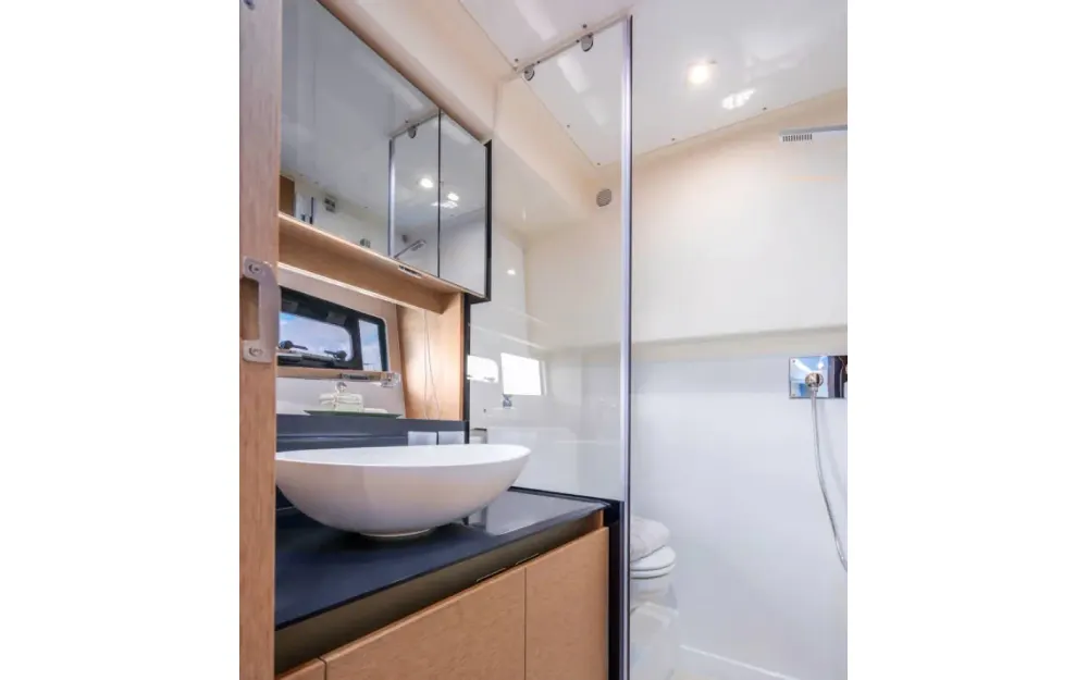slider 18 Jeanneau Prestige 460 Fly - null
