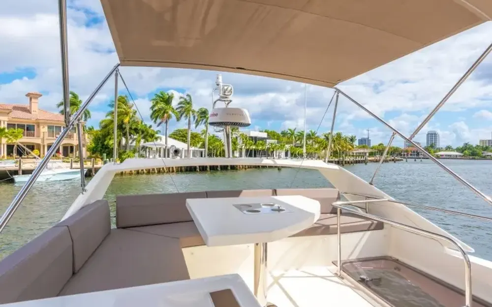 slider 22 Jeanneau Prestige 460 Fly - null