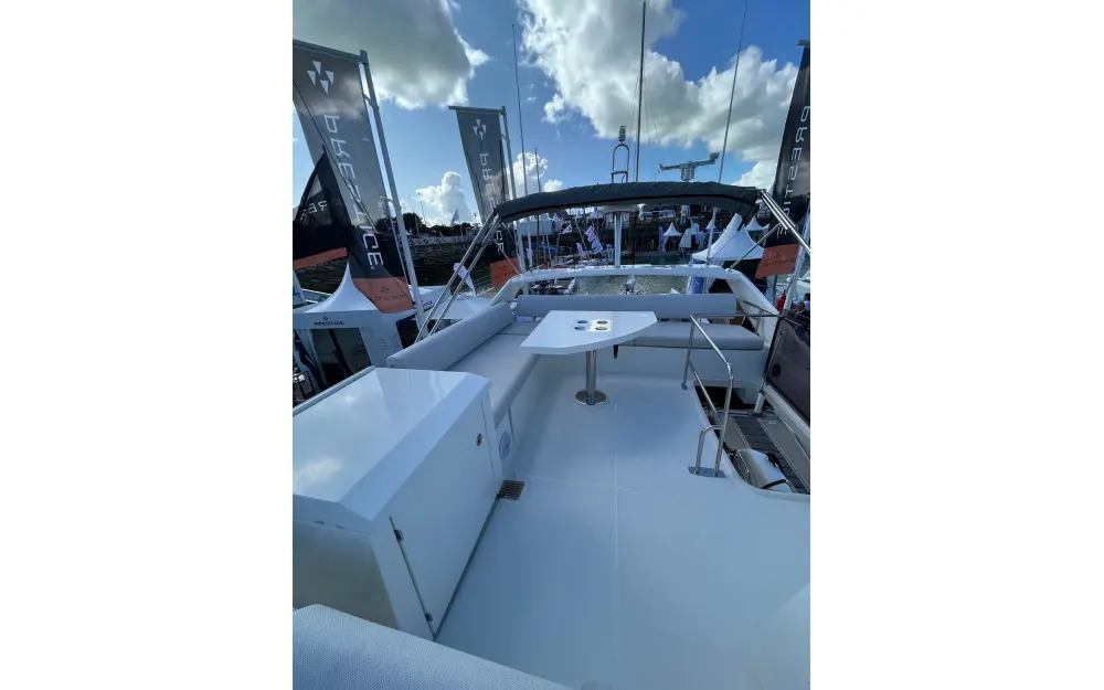 slider 26 Jeanneau Prestige 460 Fly - null