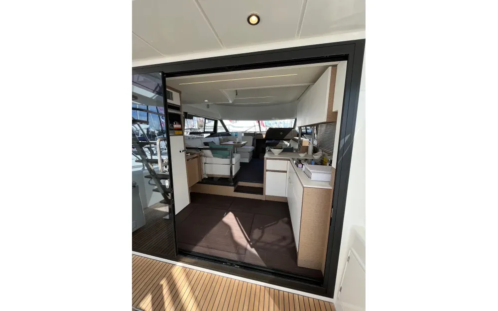 slider 3 Jeanneau Prestige 460 Fly - null