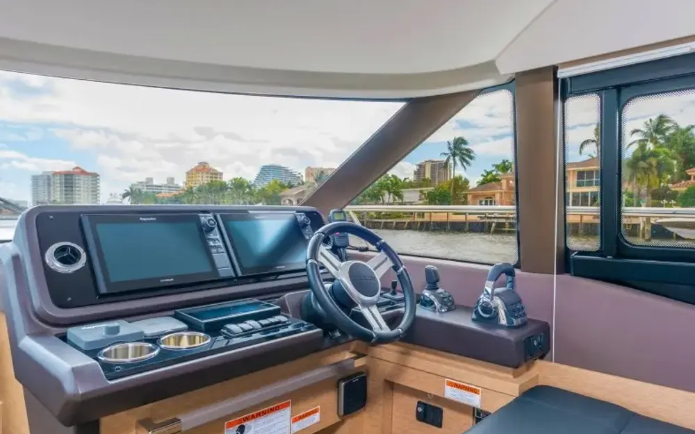 slider 8 Jeanneau Prestige 460 Fly - null