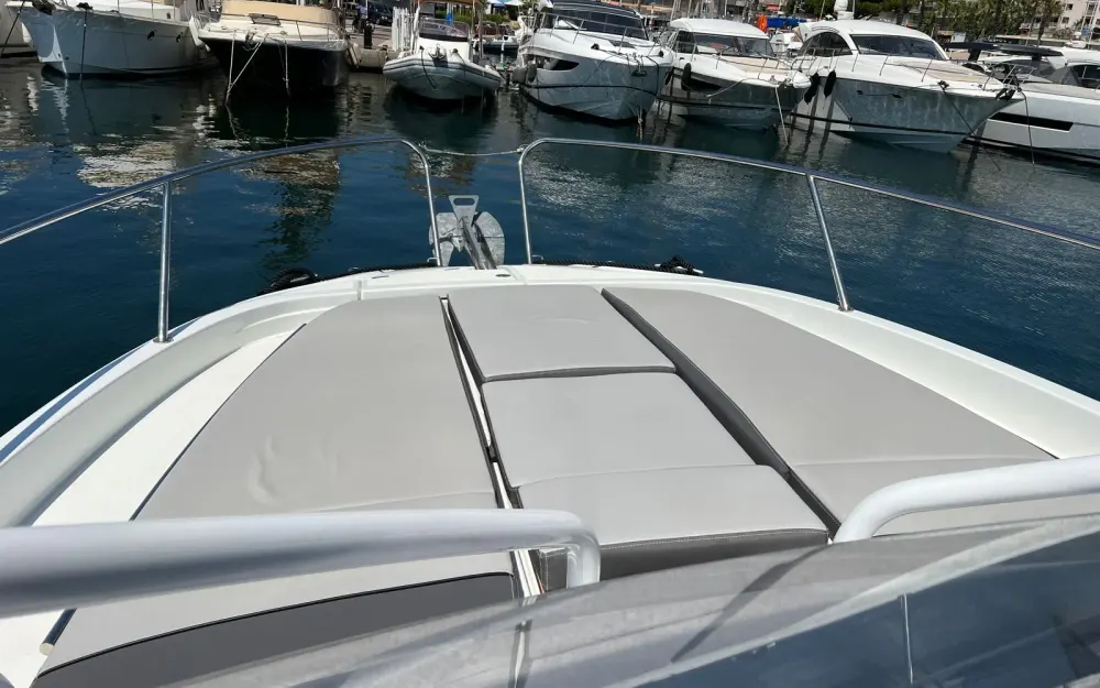 slider 1 Jeanneau Cap Camarat 9.0 WA - null