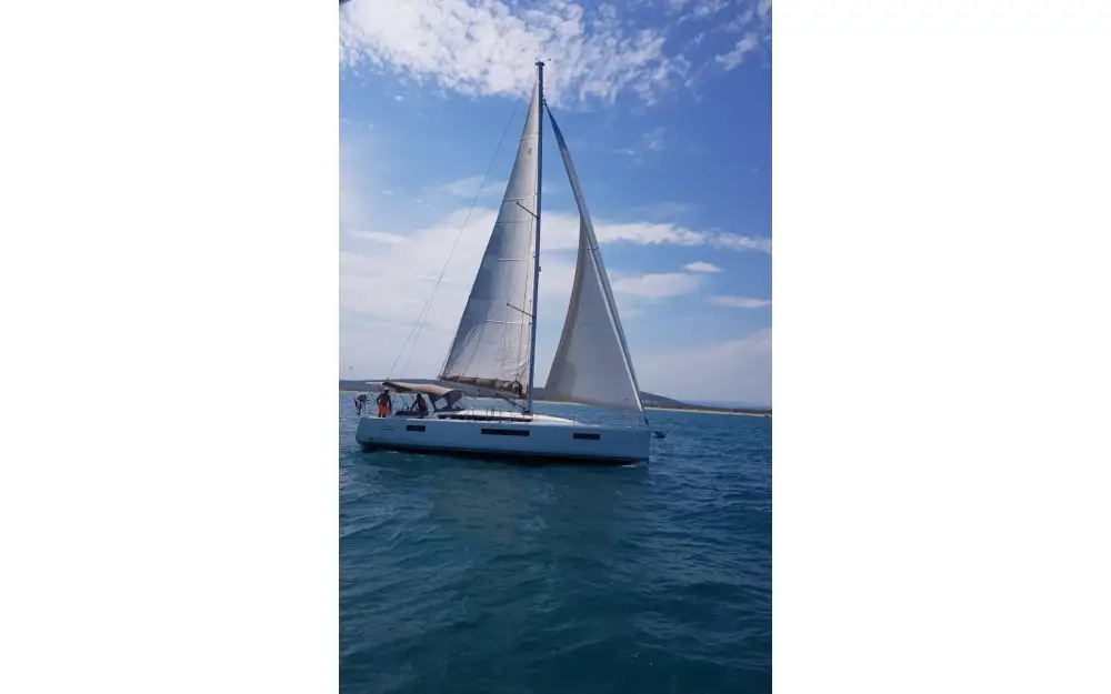 JeanneauSun Odyssey 440