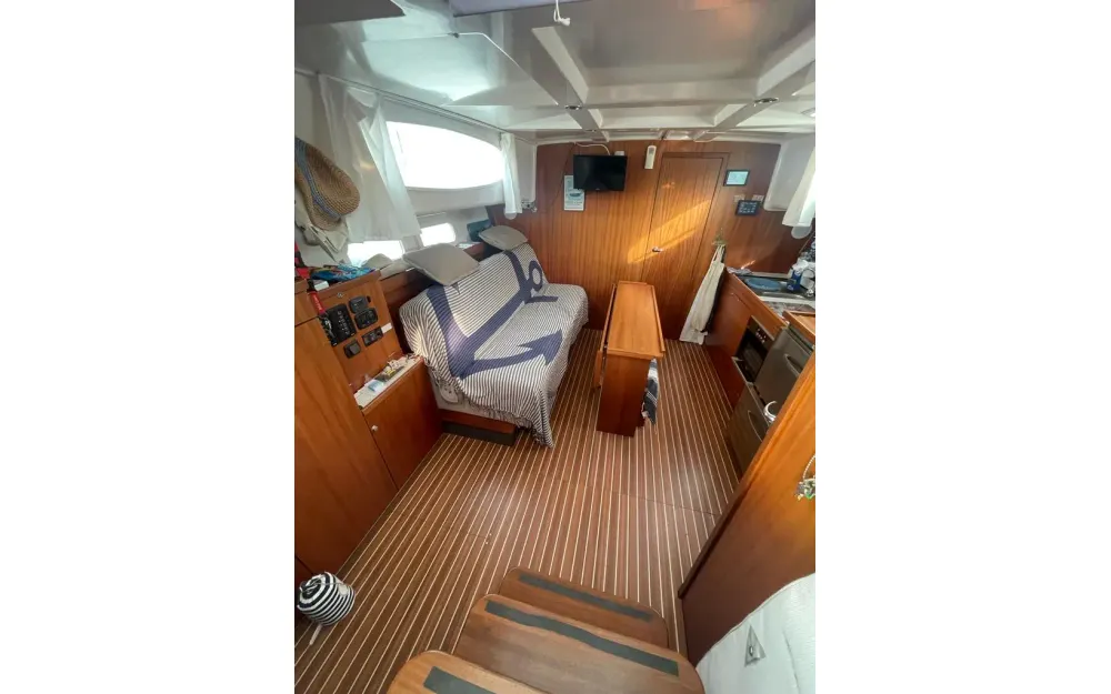slider 4 Delphia  1050 Escape - null