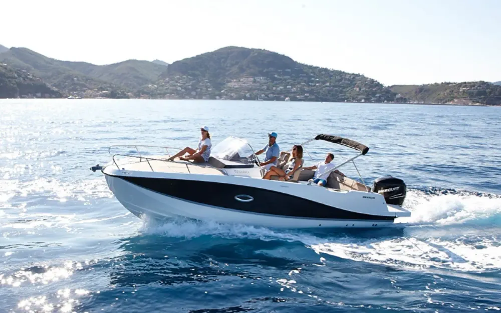 slider 1 Quicksilver Activ 755 Sundeck - null