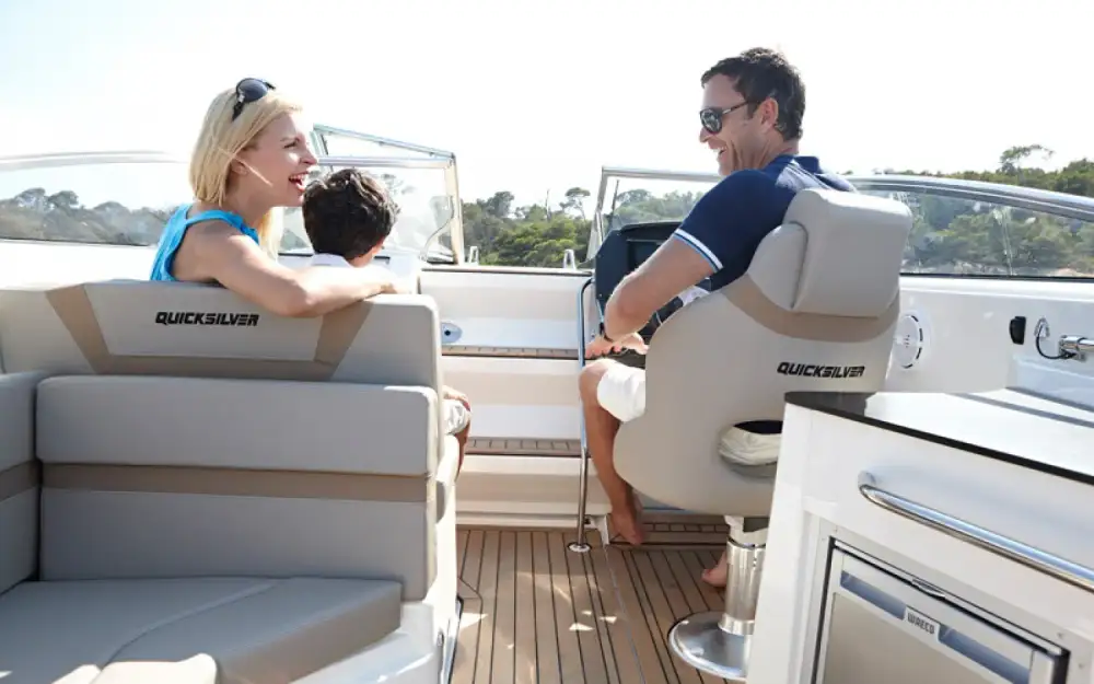 slider 8 Quicksilver Activ 805 Cruiser