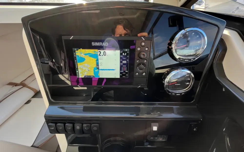 slider 8 Quicksilver  675Weekend