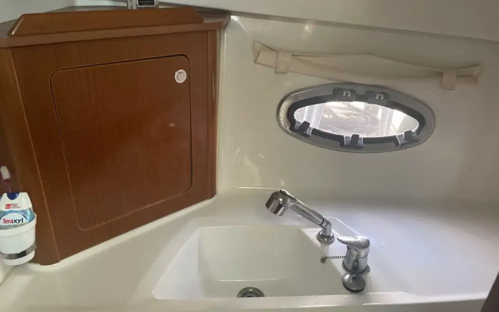 slider 13 Beneteau Antares 30 Fly
