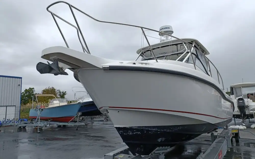slider 17 Boston Whaler  285 Conquest