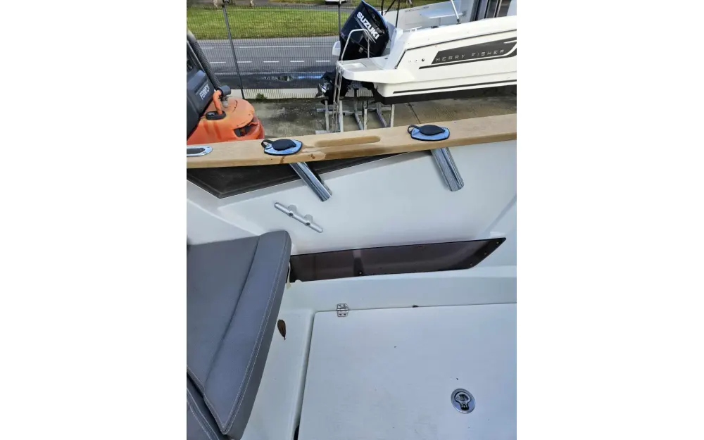 slider 16 Beneteau Barracuda 7 - null