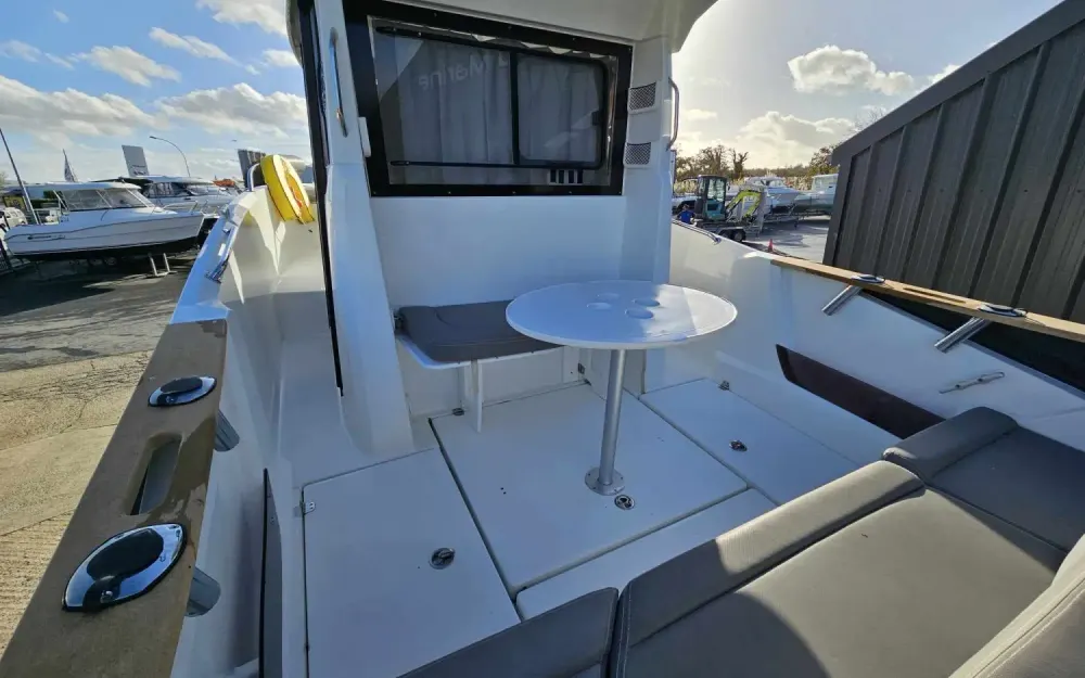 slider 6 Beneteau Barracuda 7 - null