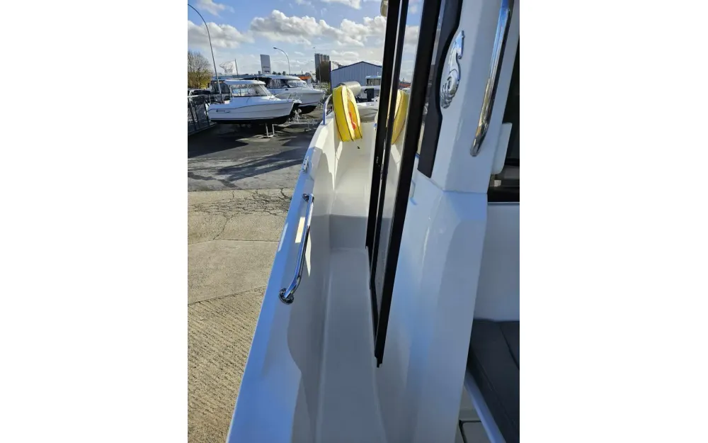slider 7 Beneteau Barracuda 7 - null