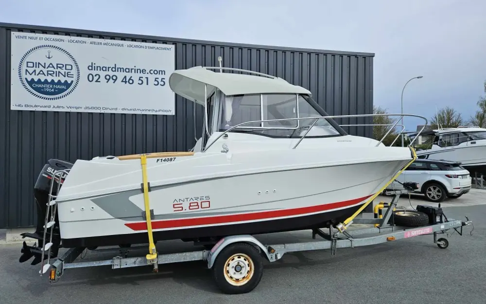BeneteauAntares 580