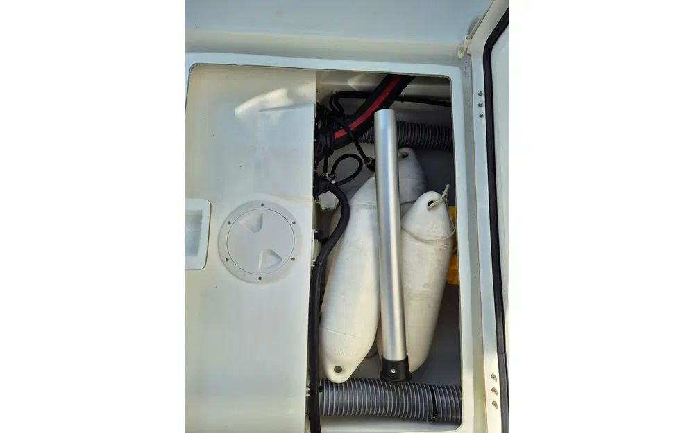 slider 10 Jeanneau Cap Camarat 5.5 CC Serie 2