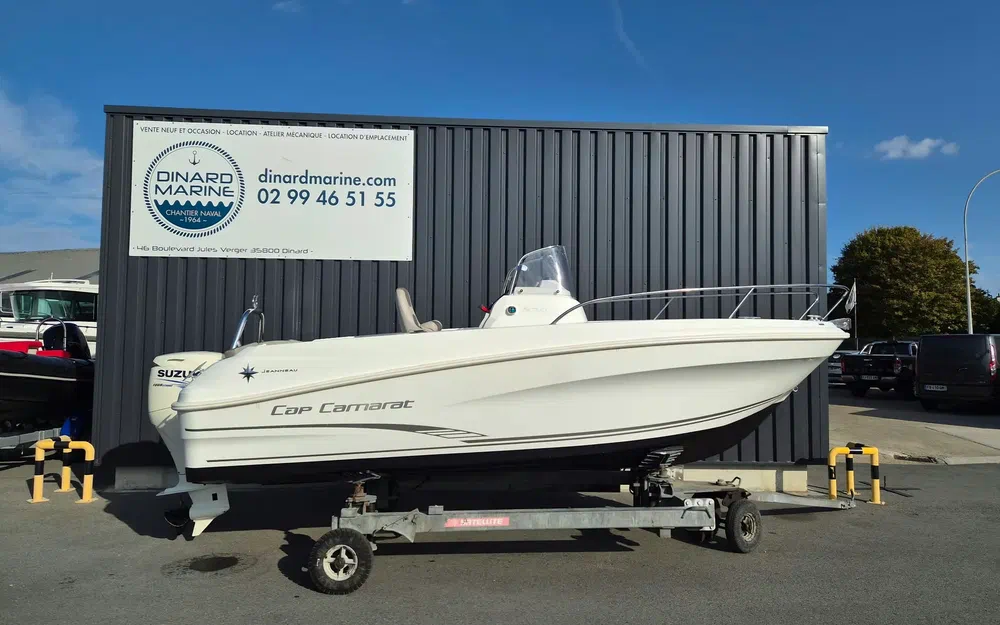 slider 11 Jeanneau Cap Camarat 5.5 CC Serie 2