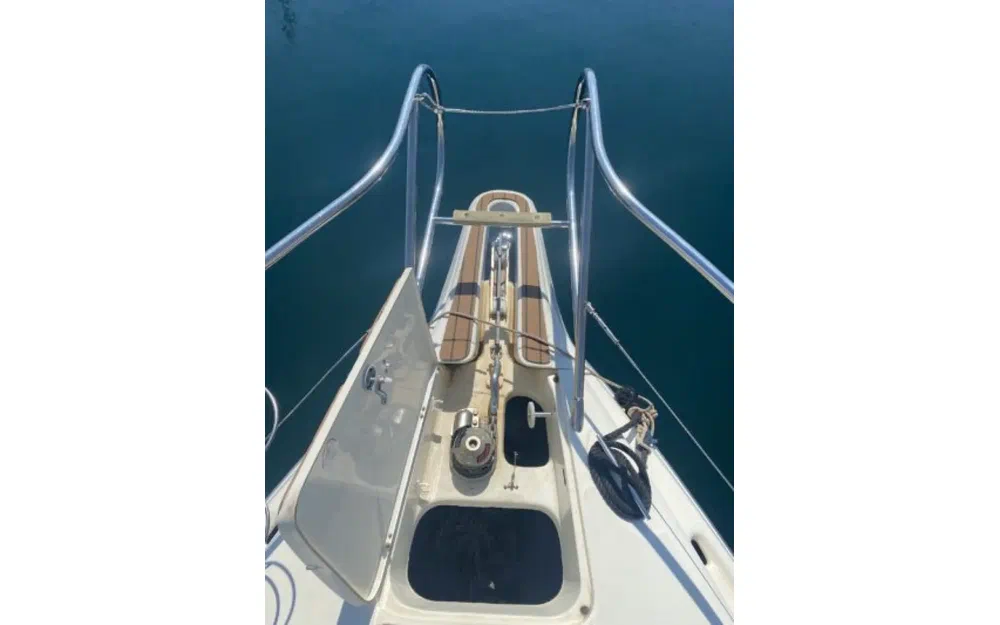 slider 2 Beneteau Antares 600 HB