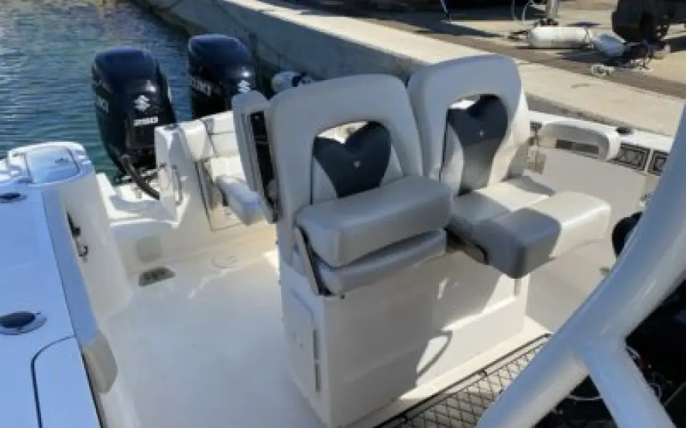 slider 1 Beneteau Antares Serie 9
