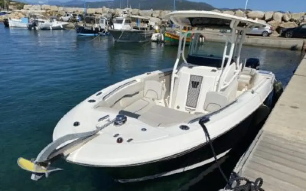 slider 4 Beneteau Antares Serie 9