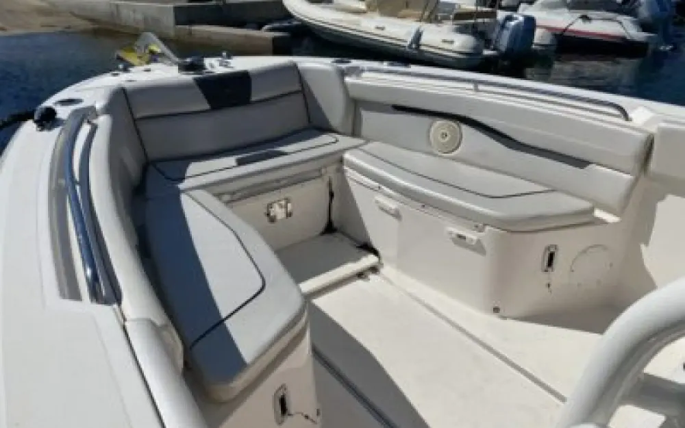 slider 7 Beneteau Antares Serie 9