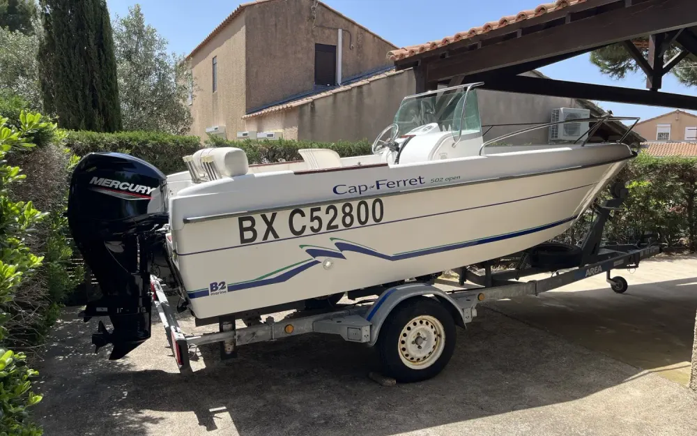 B2 MarineCap Ferret 502 Open