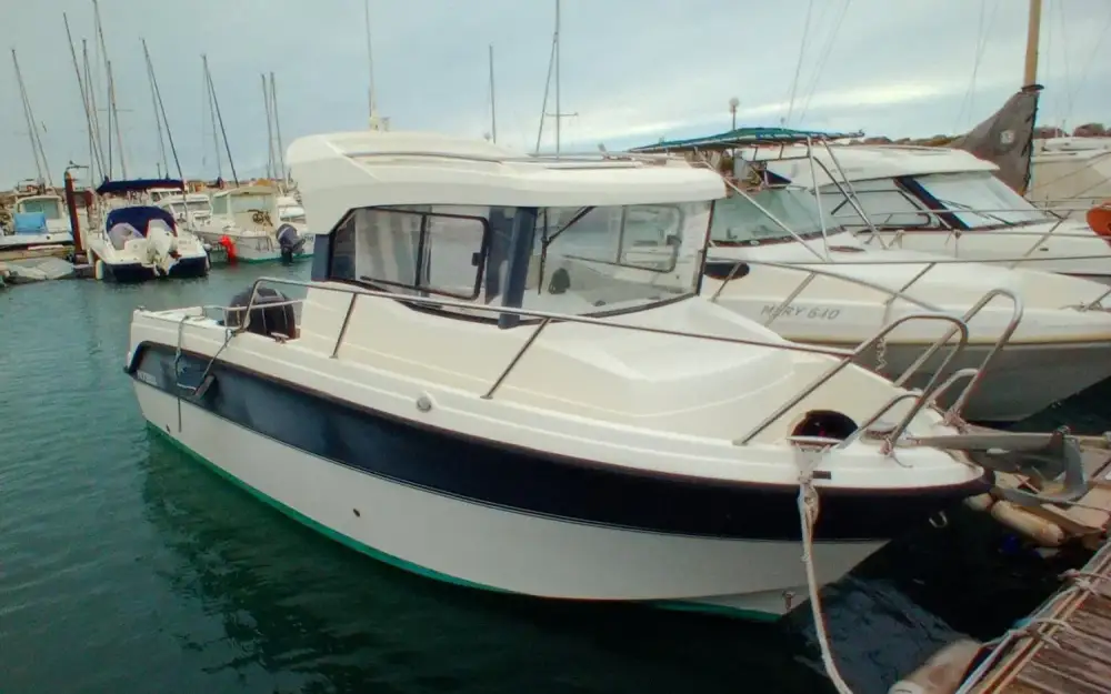 ParkerParker 660 Pilothouse