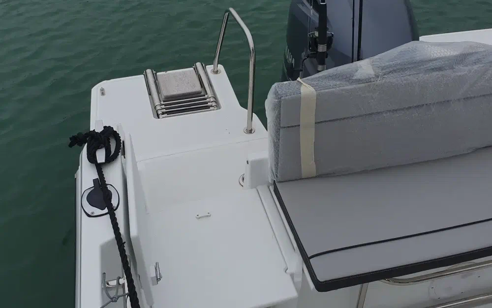 slider 11 Jeanneau Merry Fisher 695