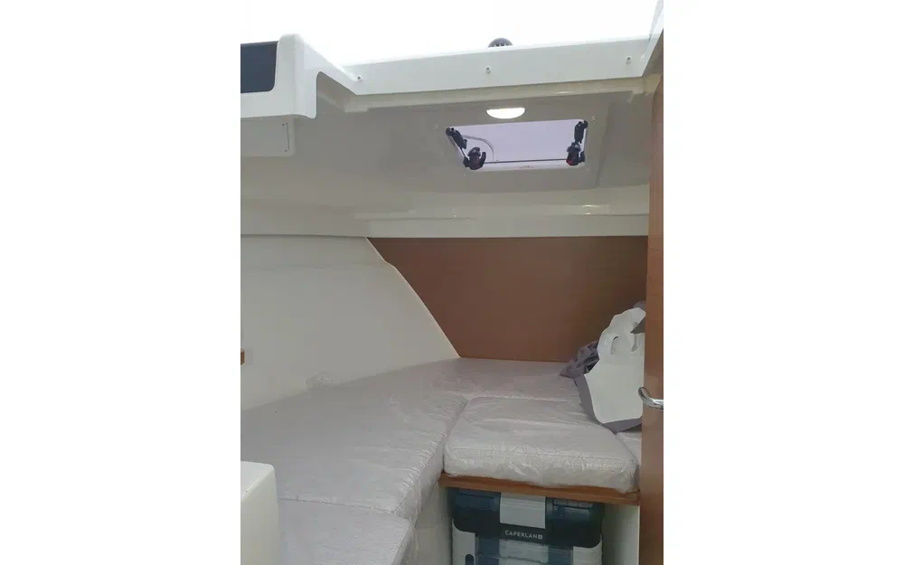 slider 9 Jeanneau Merry Fisher 695