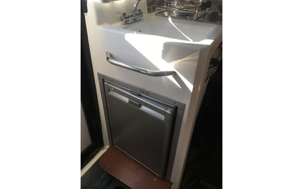 slider 9 Jeanneau Merry Fisher 855