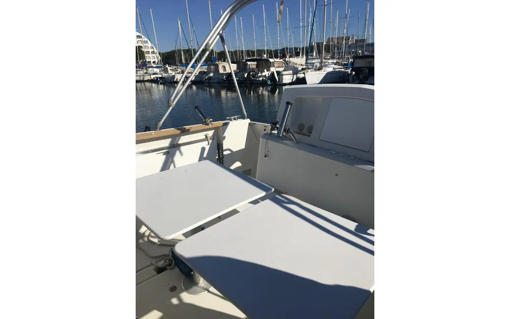 slider 17 Jeanneau Merry Fisher 855