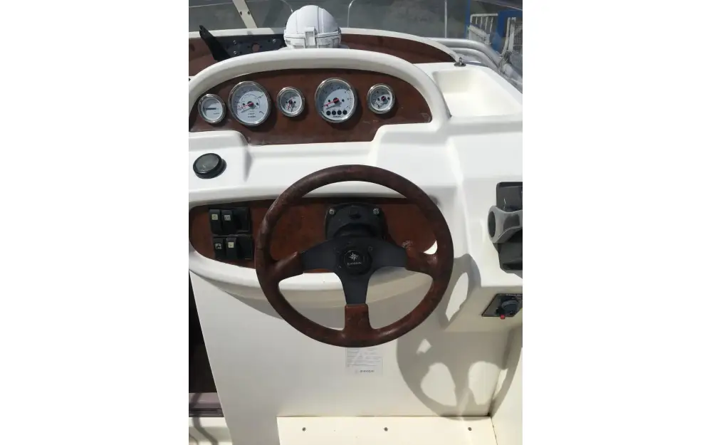 slider 3 Jeanneau Cap Camarat 755 WA