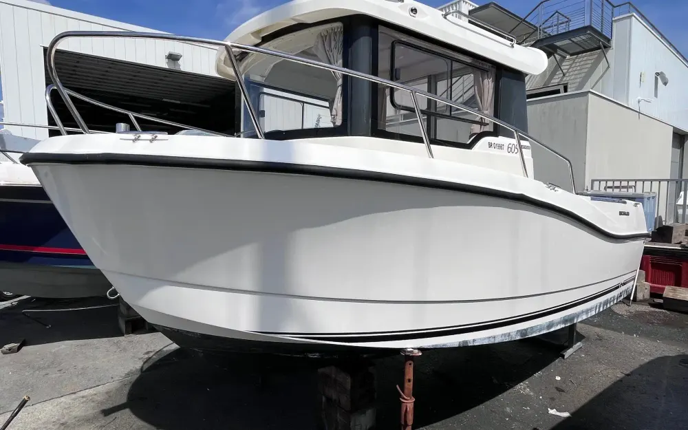 QuicksilverQuicksilver 605 Open