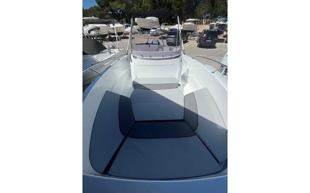 slider 10 Jeanneau Cap Camarat 6.5 CC