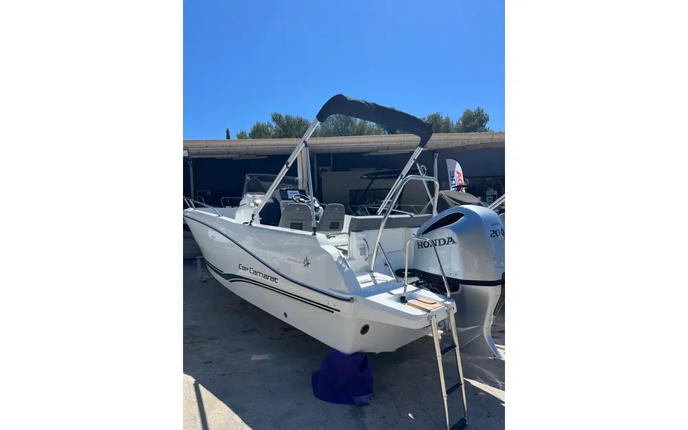 slider 18 Jeanneau Cap Camarat 6.5 CC