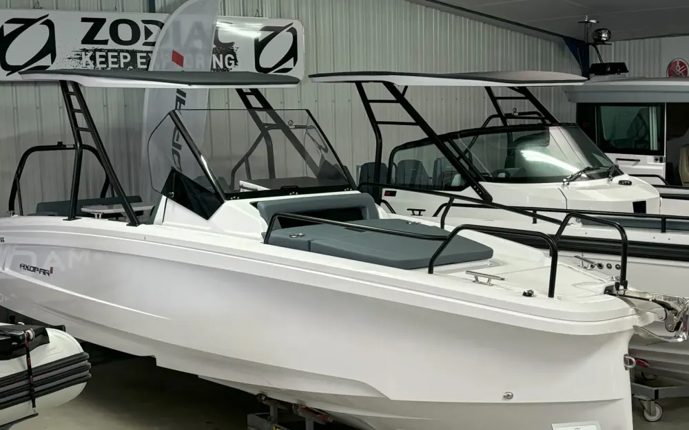AxoparAxopar 25 Cross Top