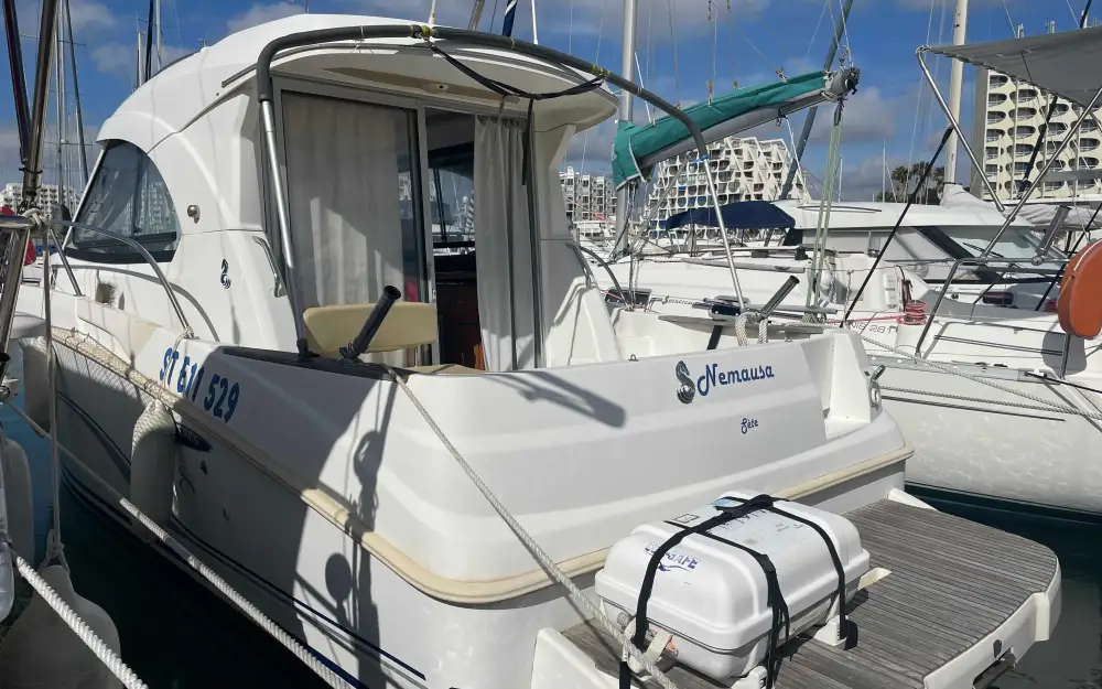 BeneteauAntares 8