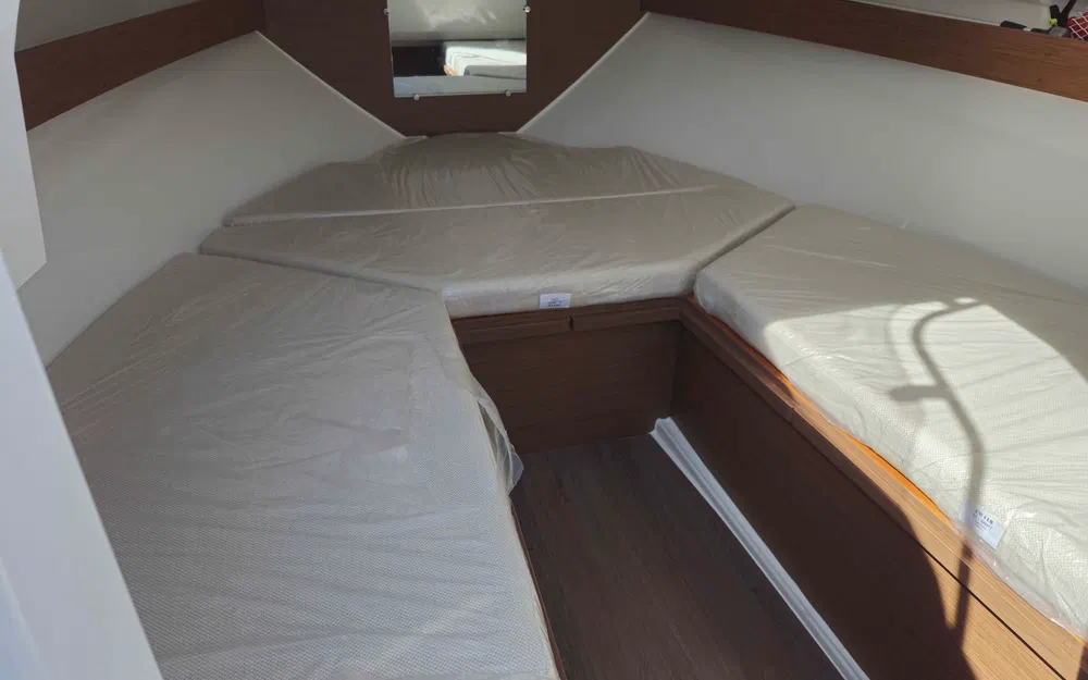 slider 7 Jeanneau Cap Camarat 6.5 WA