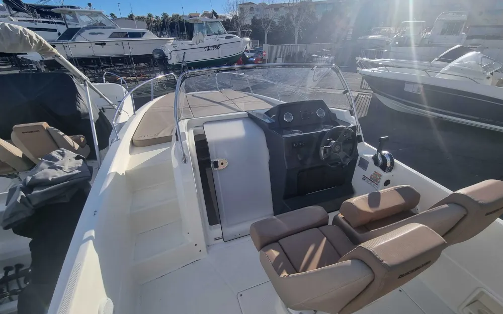 slider 10 Quicksilver  675Open