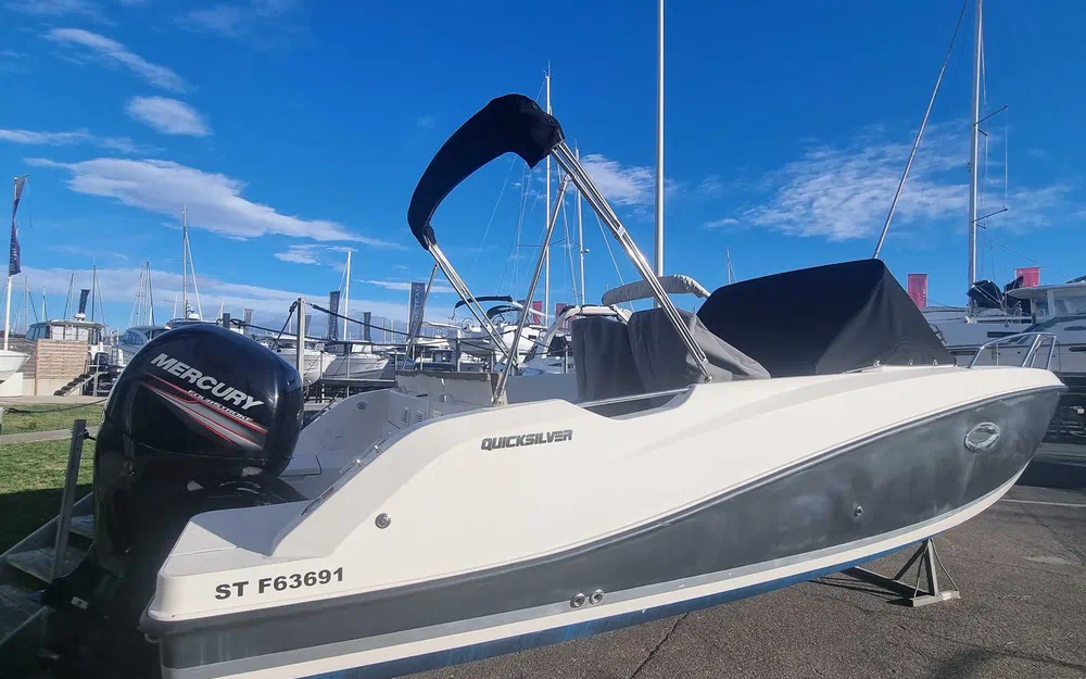 slider 3 Quicksilver 675