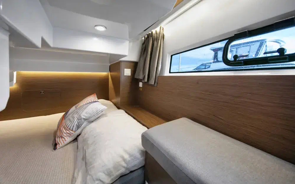 slider 5 Jeanneau Merry Fisher 895