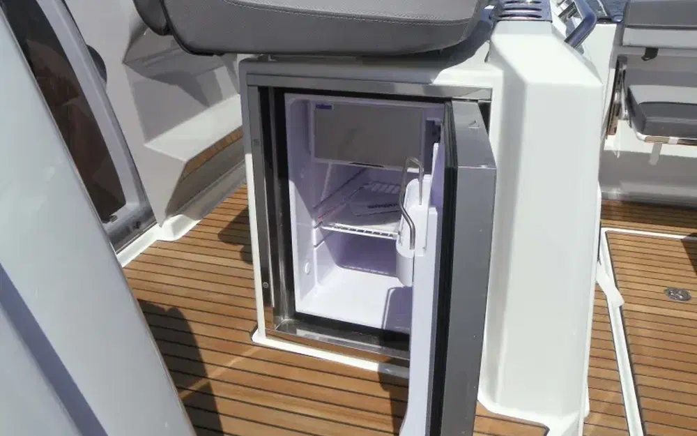 slider 9 Jeanneau Cap Camarat 9.0 WA