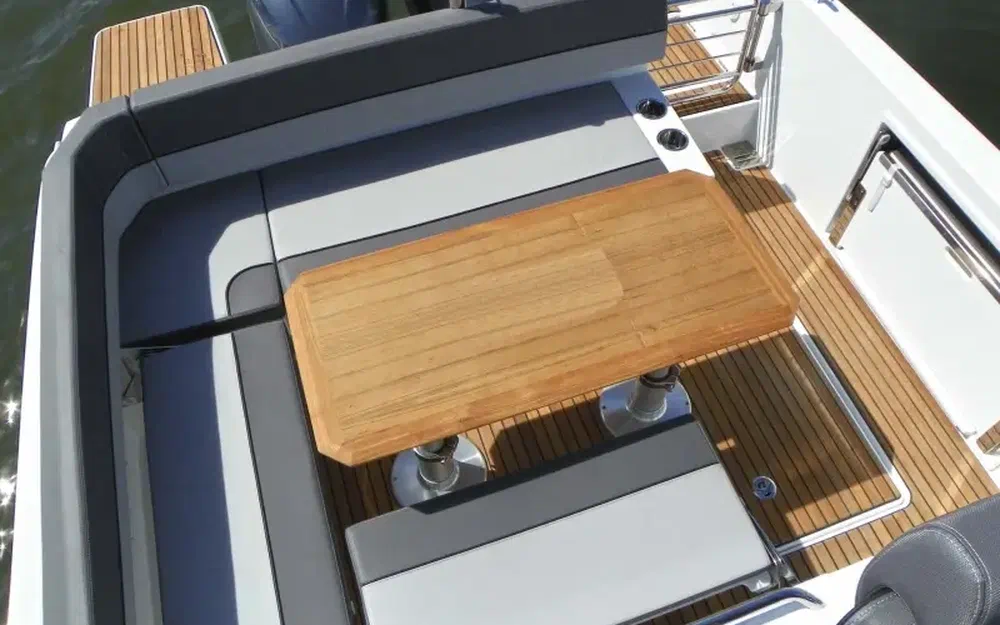 slider 1 Jeanneau Cap Camarat 9.0 WA