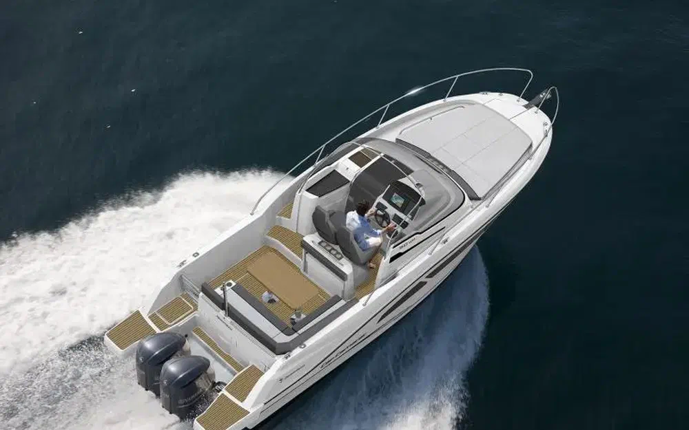 slider 4 Jeanneau Cap Camarat 9.0 WA