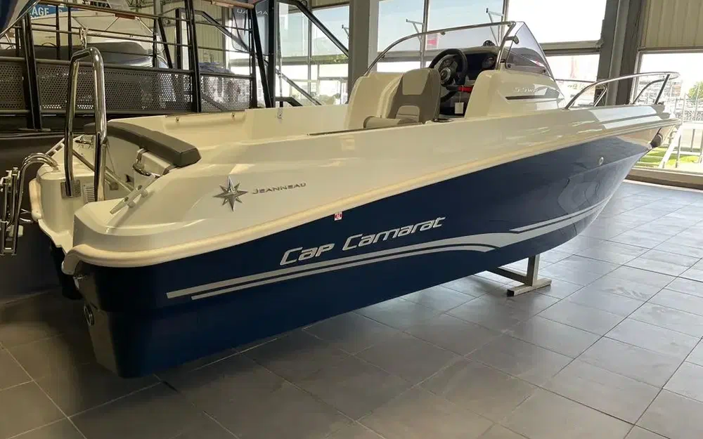 slider 9 Jeanneau Cap Camarat 5.5 WA