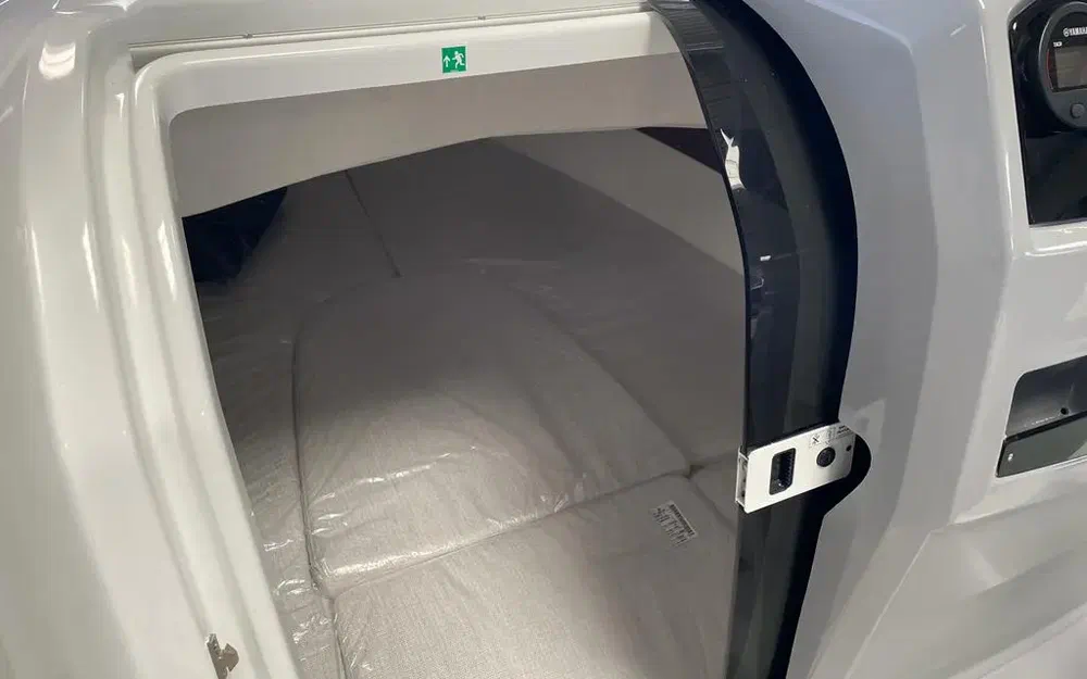 slider 8 Jeanneau Cap Camarat 5.5 WA