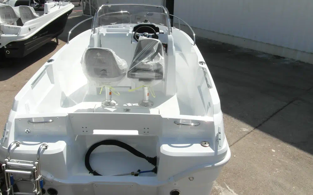 slider 5 Jeanneau Cap Camarat 5.5 CC