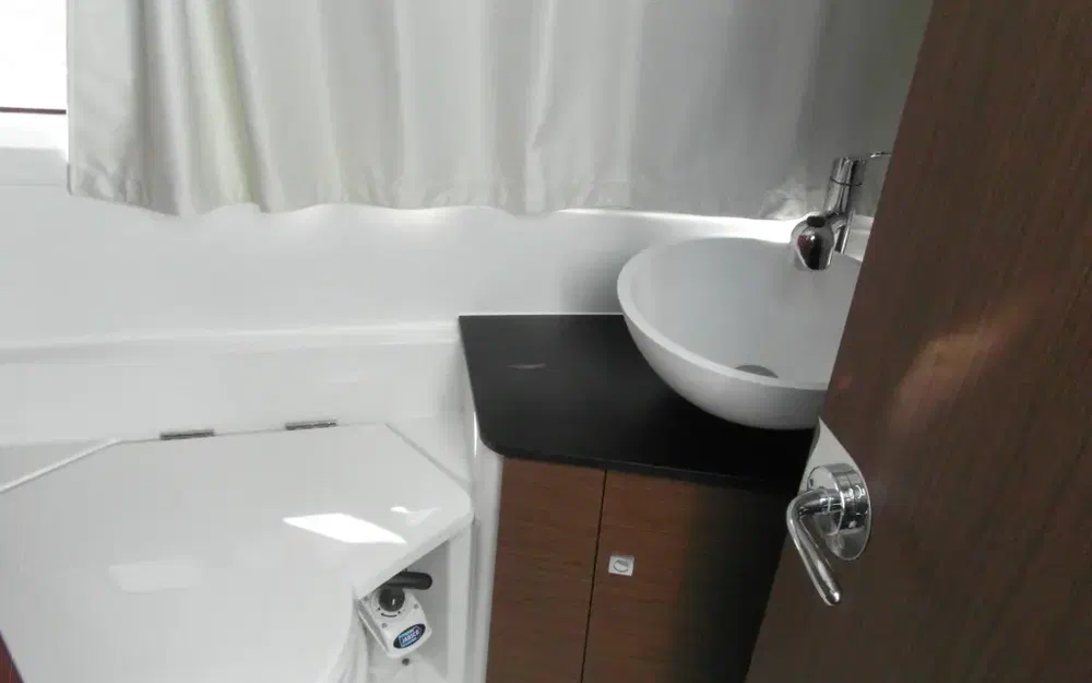 slider 4 Jeanneau Merry Fisher 895